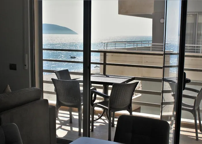 Adriatic Getaway * Vlorë