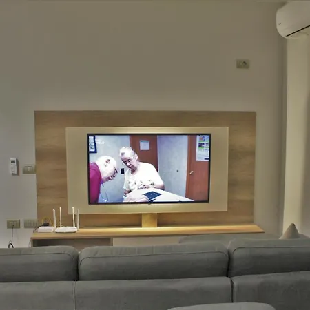 Adriatic Getaway Apartament Wlora