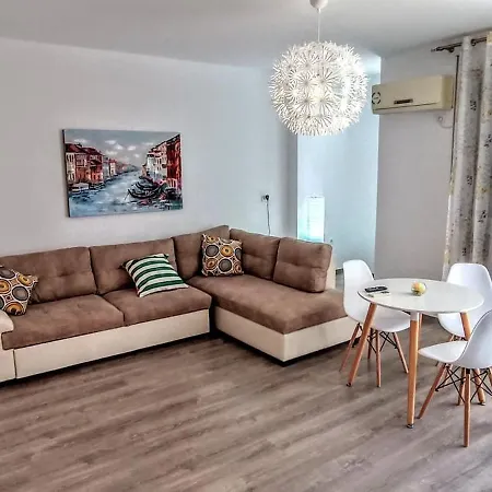 Adriatic Getaway Apartament Wlora